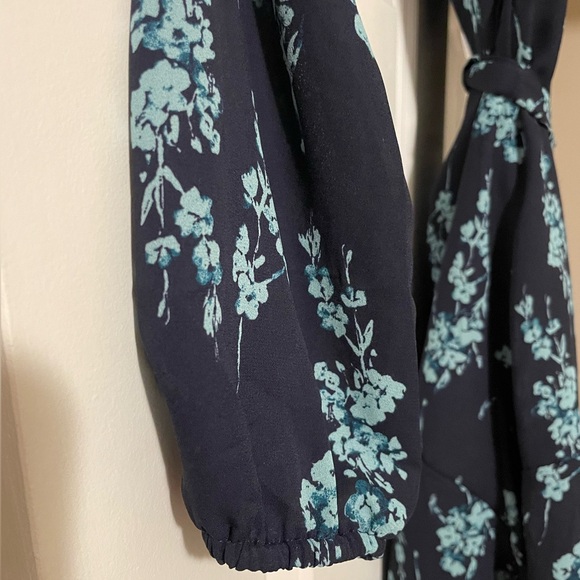 floral dress - Picture 3 of 8